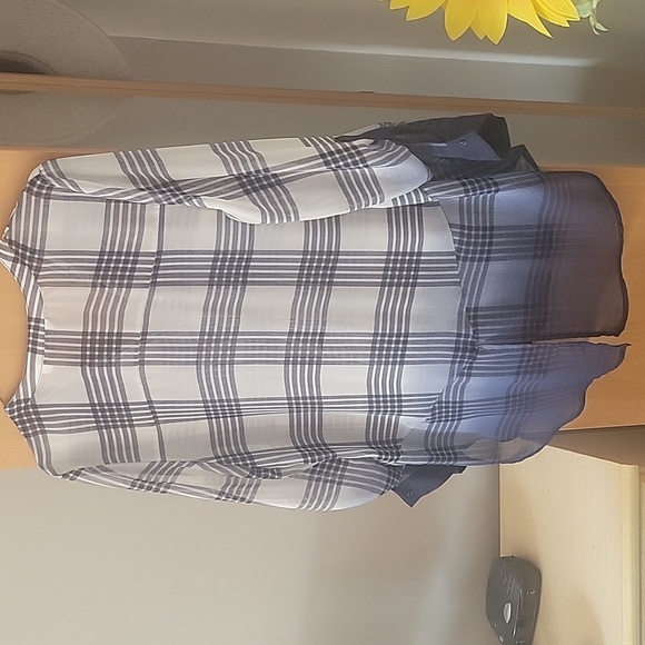 Reitmans L blouse - Picture 4 of 4